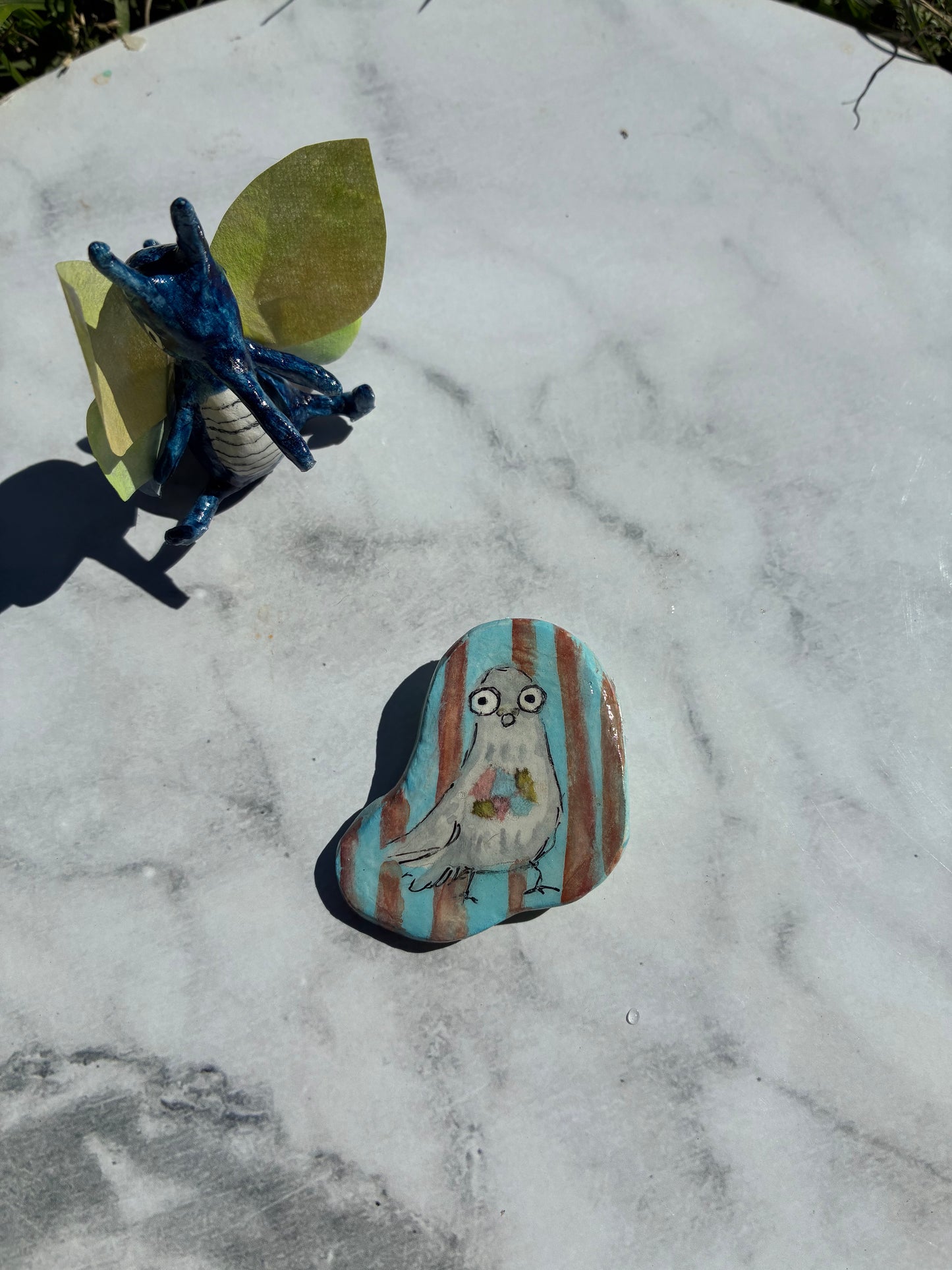 Tsugi Paper Clay Brooch: Pigeon